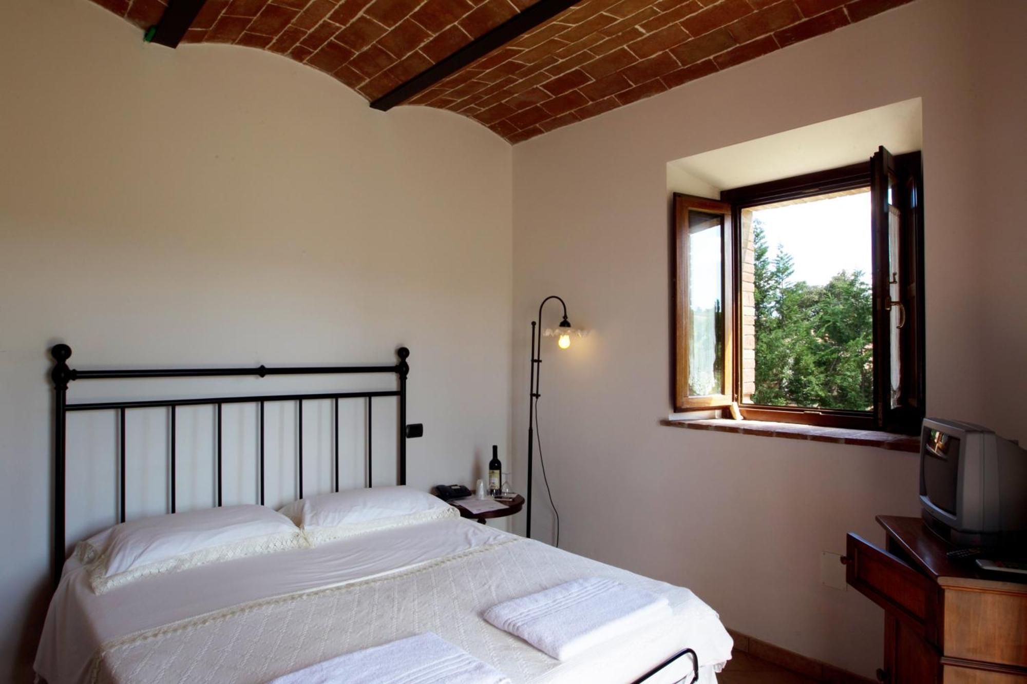 Agriturismo La Collina П'єнца Екстер'єр фото
