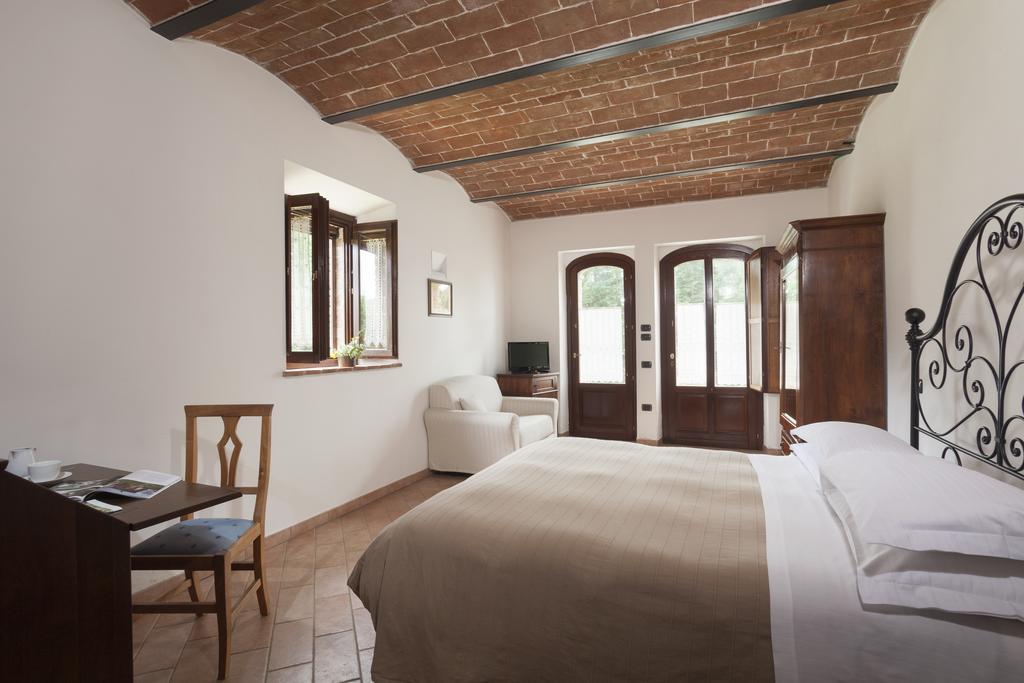 Agriturismo La Collina П'єнца Екстер'єр фото